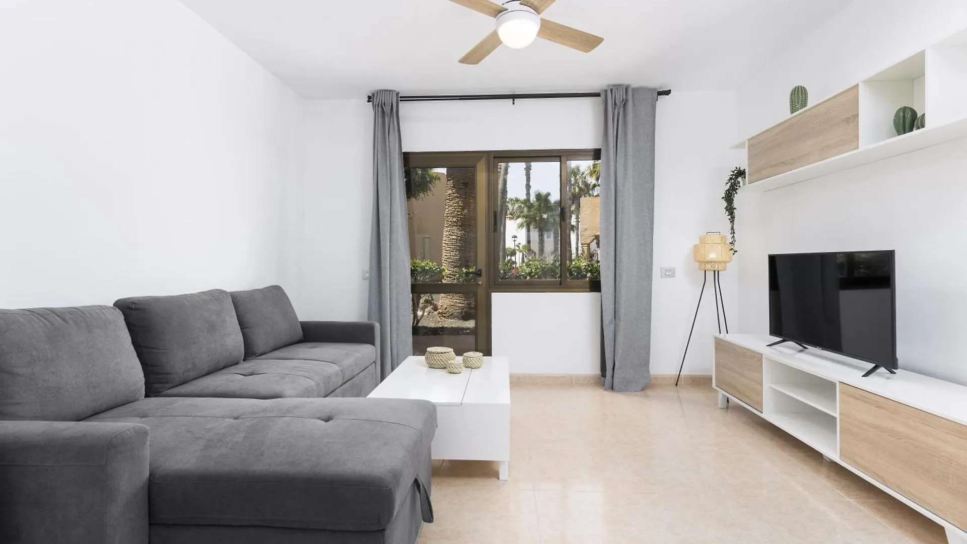 דירה Home2Book Dreamy Apt In Corralejo, Terrace & Pool