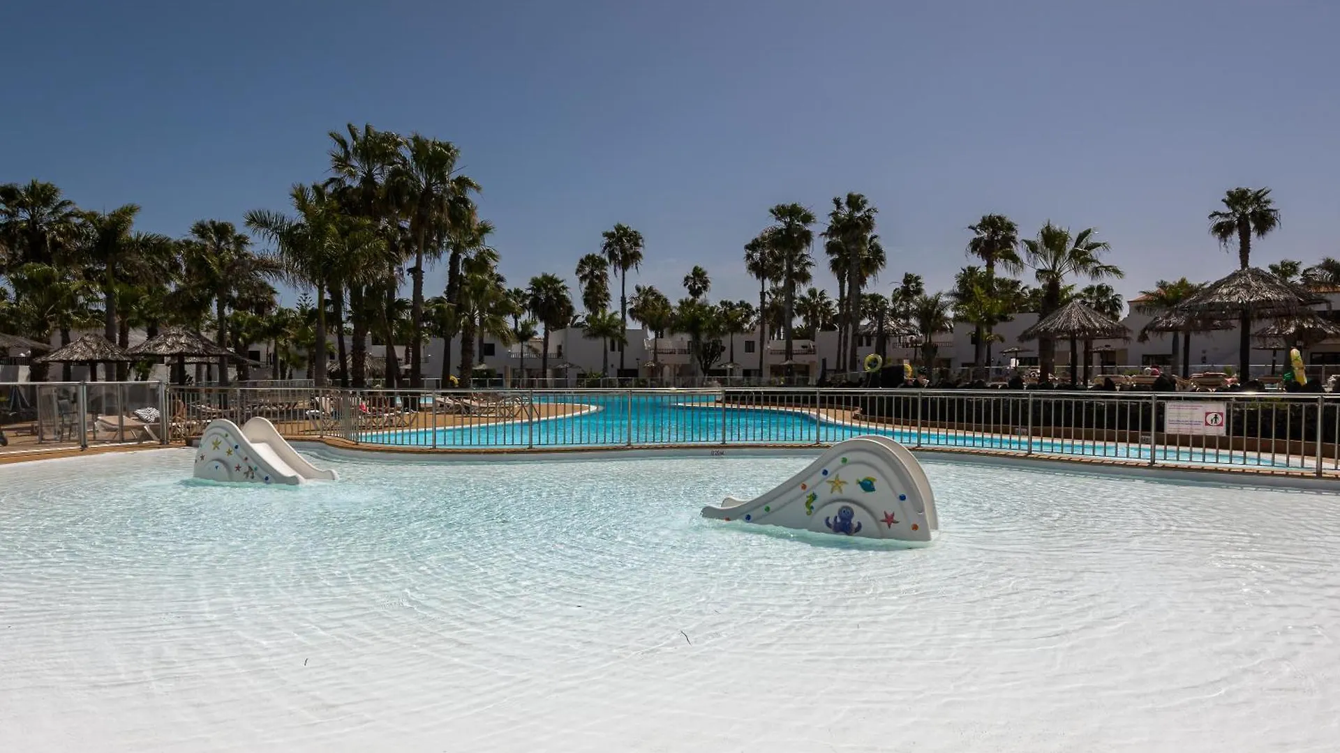 Home2Book Dreamy Apt In Corralejo, Terrace & Pool דירה קורלחו